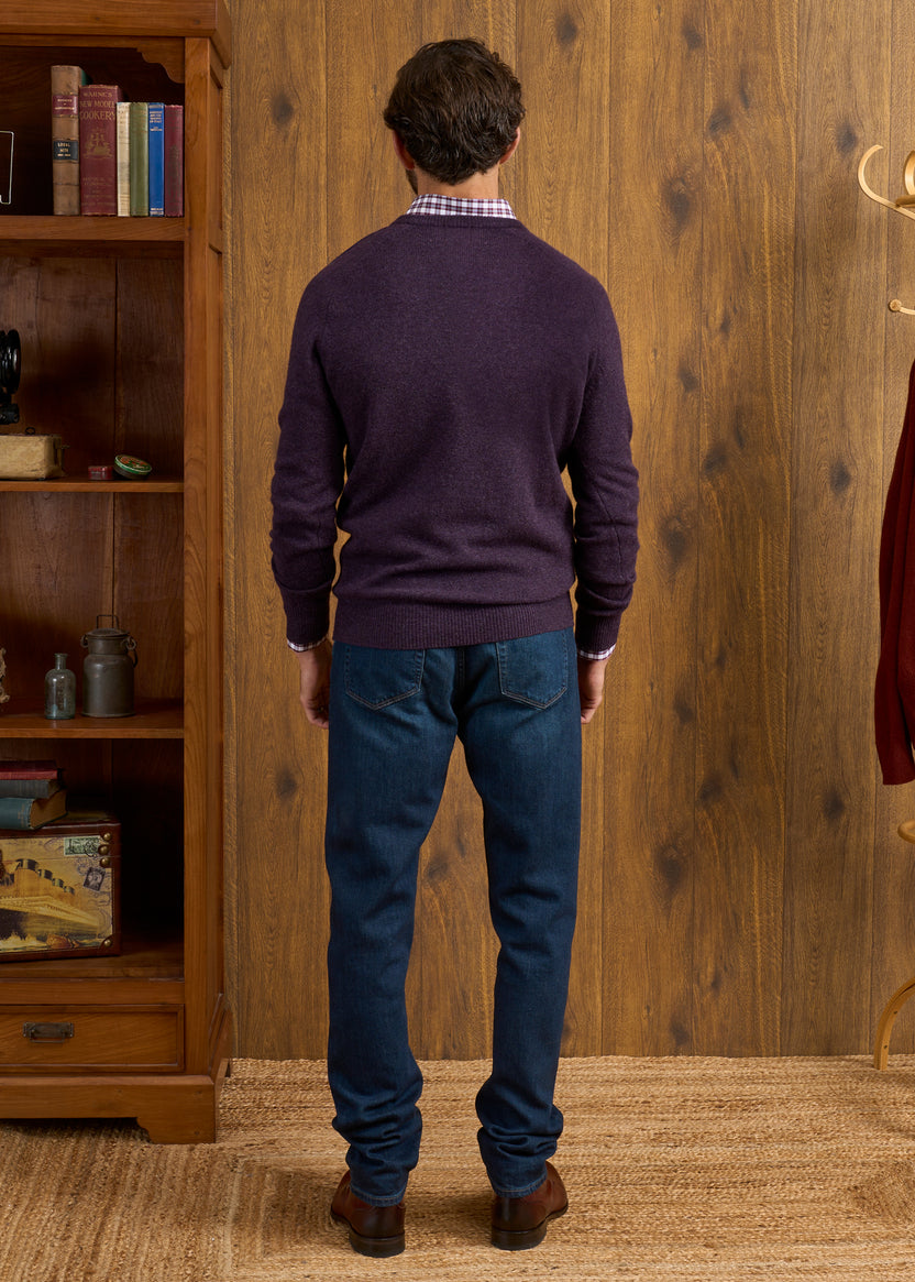 Hampshire Lambswool Classic Fit V-Neck Sweater
