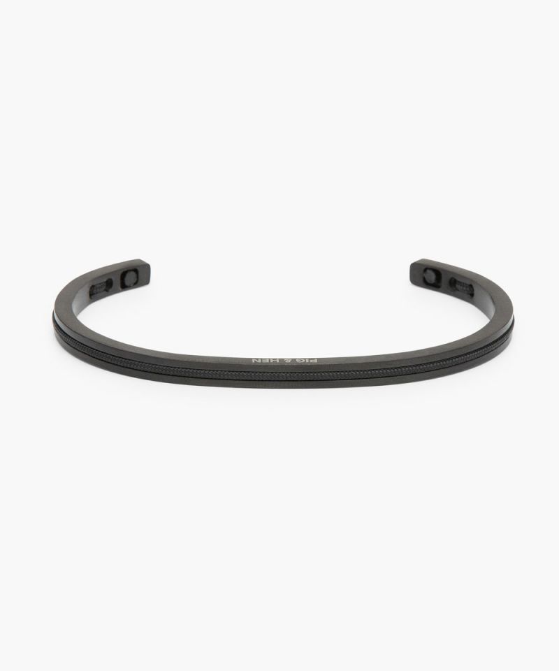 Navarch Cuff Bracelet 4mm in Black/Black